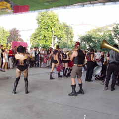 marching_order_experiment_1_040809_31